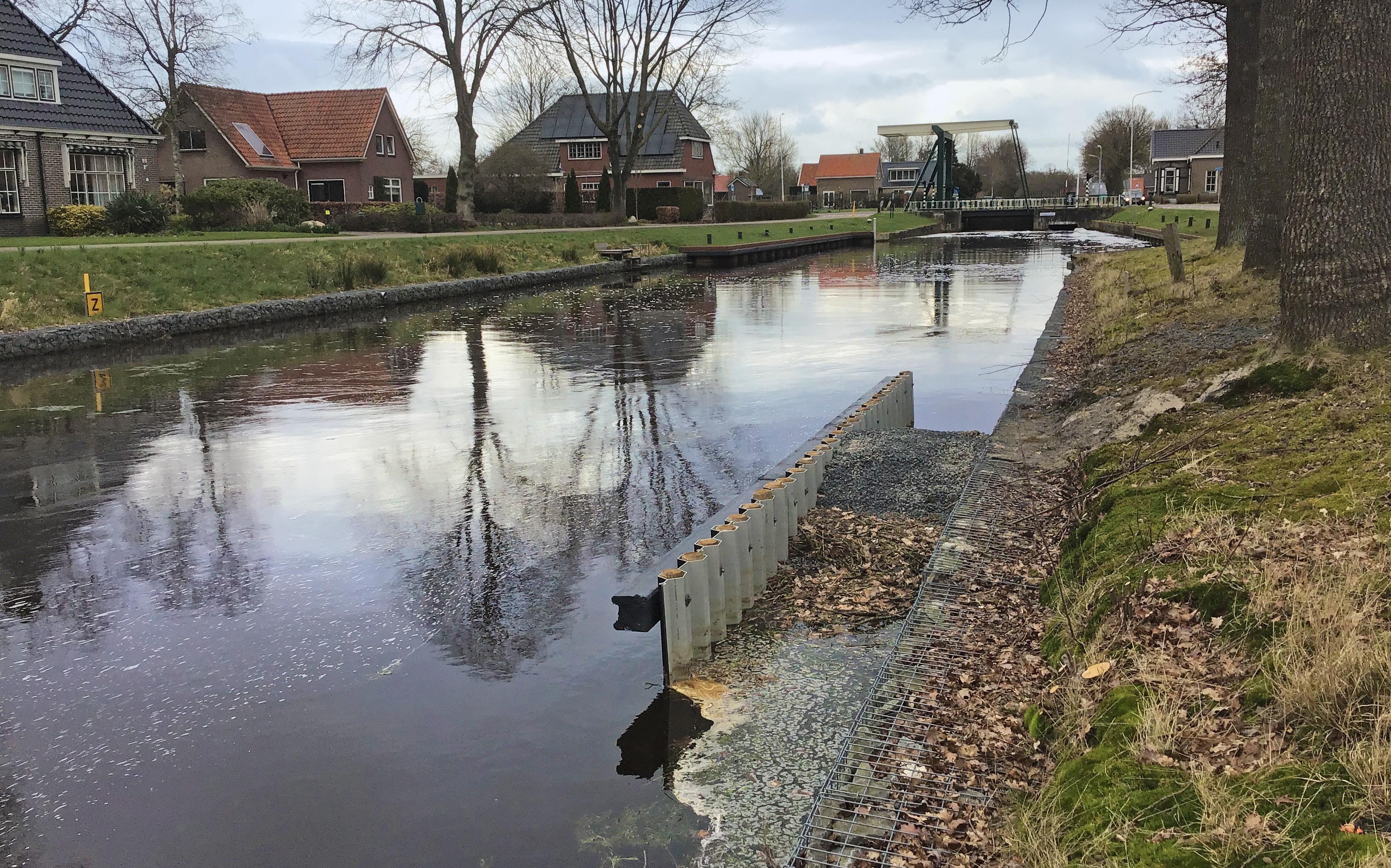 Met nieuwe uitklimplekken zijn verdrinkende reeën (hopelijk) verleden tijd in de Kompanjonsfeart - L