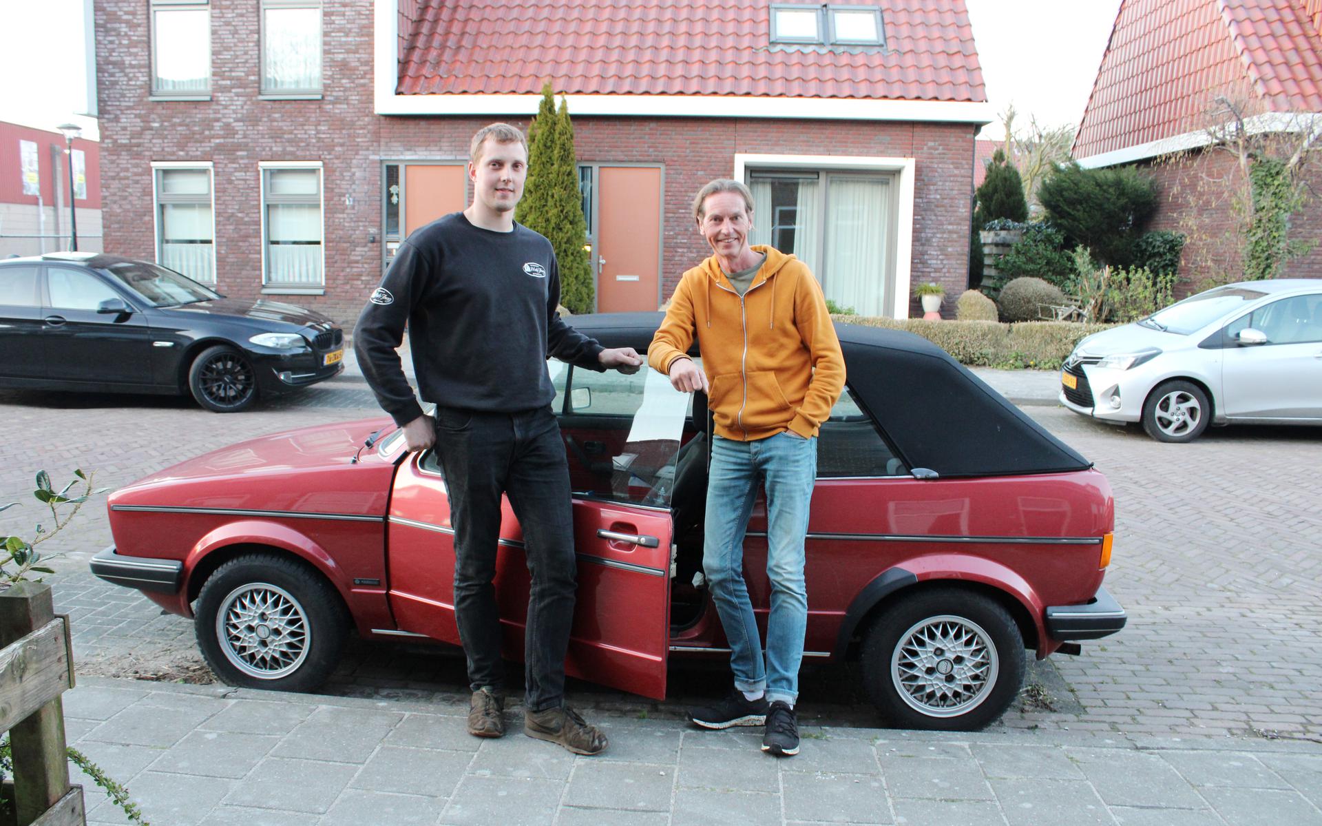 Die Leidenschaft und Freude von Jouke und George vom VW Team Bolsward.  „Ich kann schon Autos sehen, die Autos wie Lyts Boy zeichnen“