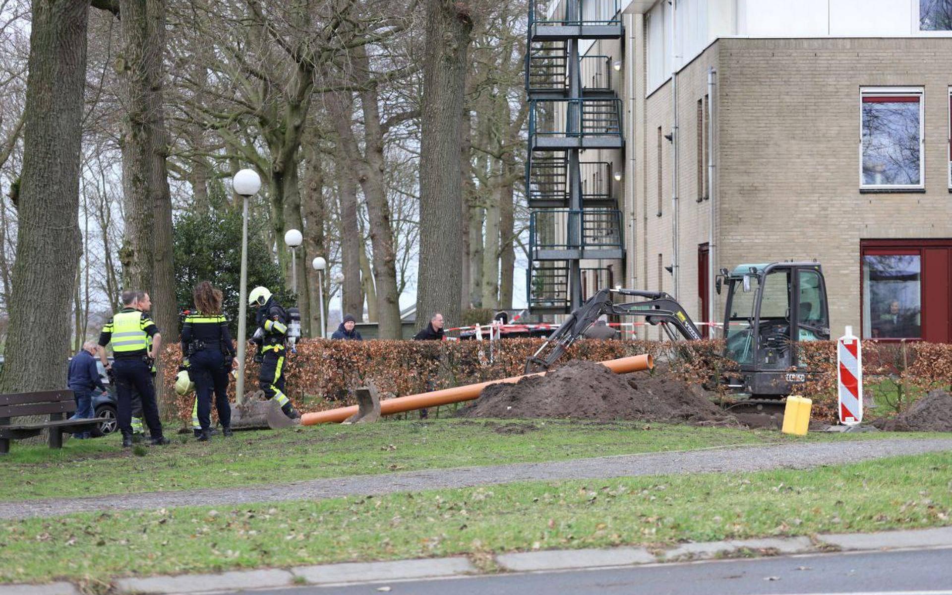 Bij de werkzaamheden is een gasleiding geraakt.