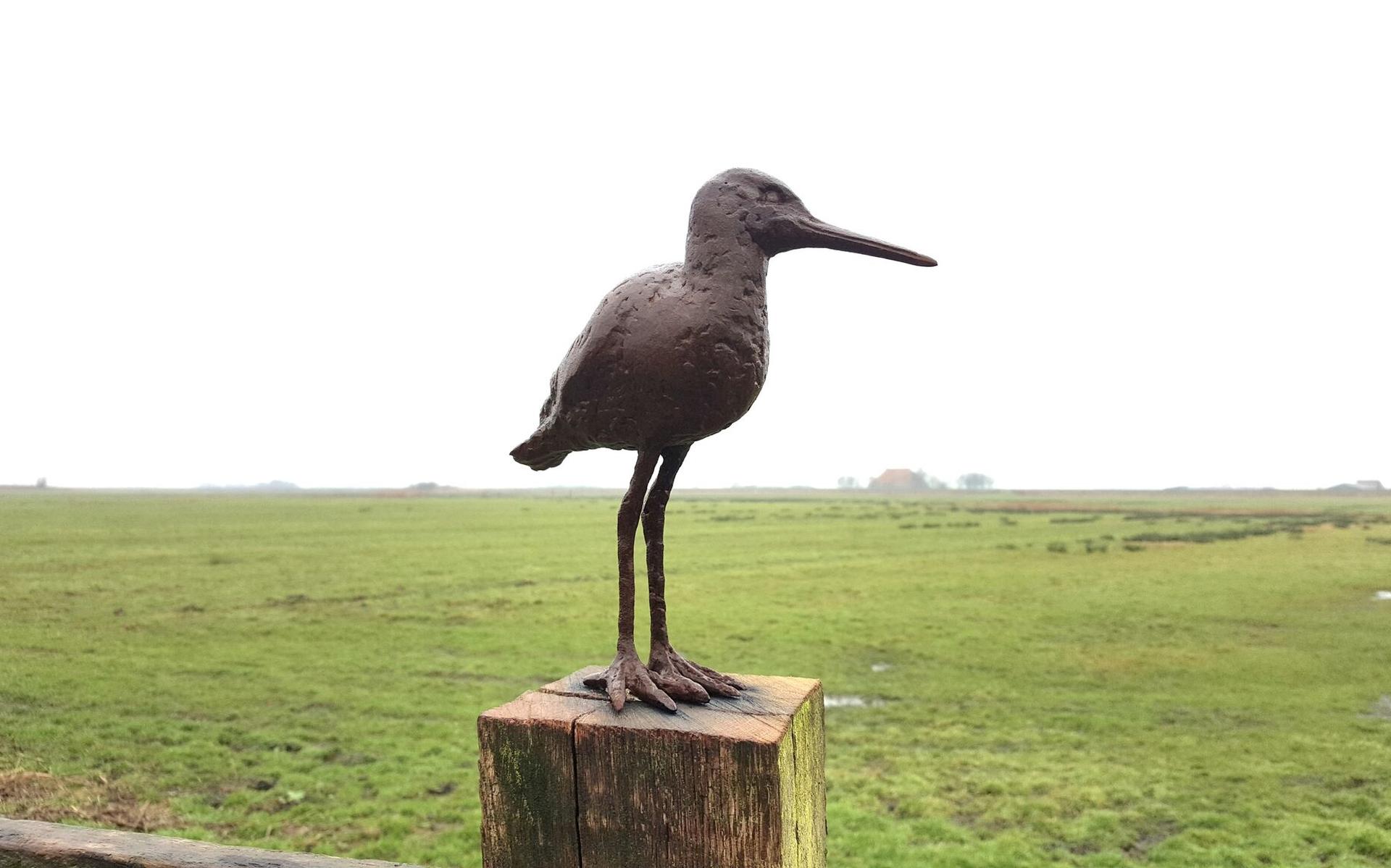 Kunstwerk Tsjirkje van hek bij Oudega verdwenen - Leeuwarder Courant