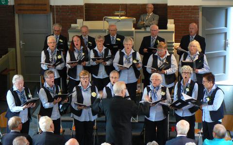 Het koor tijdens het 100-jarig jubileum in 2016.