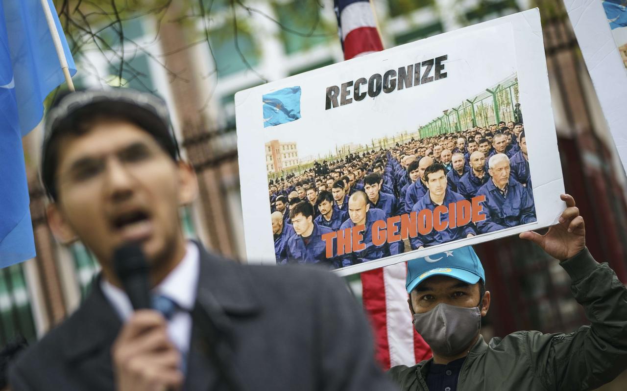 Demonstraten in de Amerikaanse hoofdstad Washington protesteerden eerder deze maand tegen de onderdrukking van de Chinese bevolkingsgroep. Demonstraten in de Amerikaanse hoofdstad Washington protesteerden eerder deze maand tegen de onderdrukking van de Chinese bevolkingsgroep.