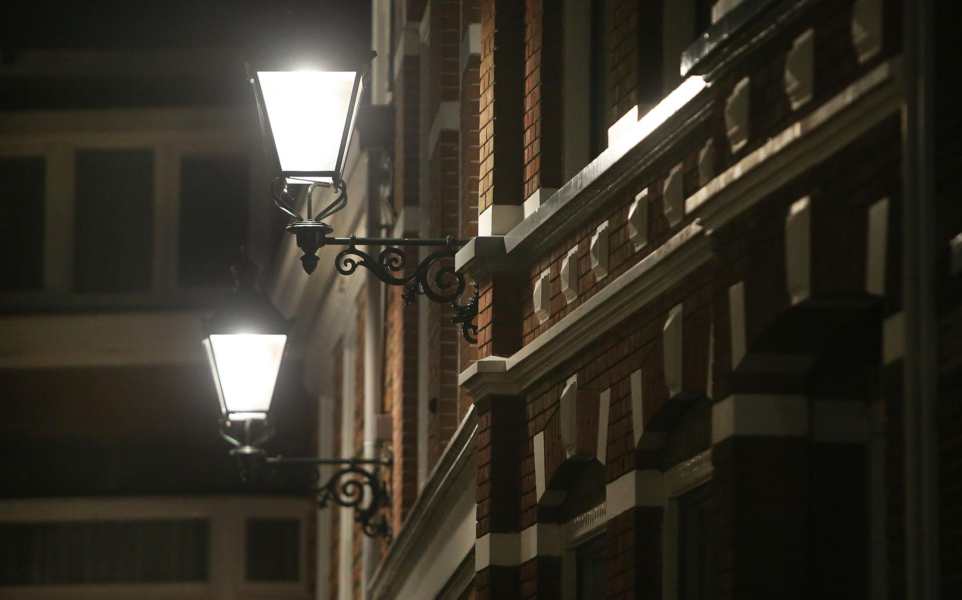 Dankzij duizenden nieuwe lantaarns baadt Leeuwarden straks in een heel nieuw licht: dit gaat er vera