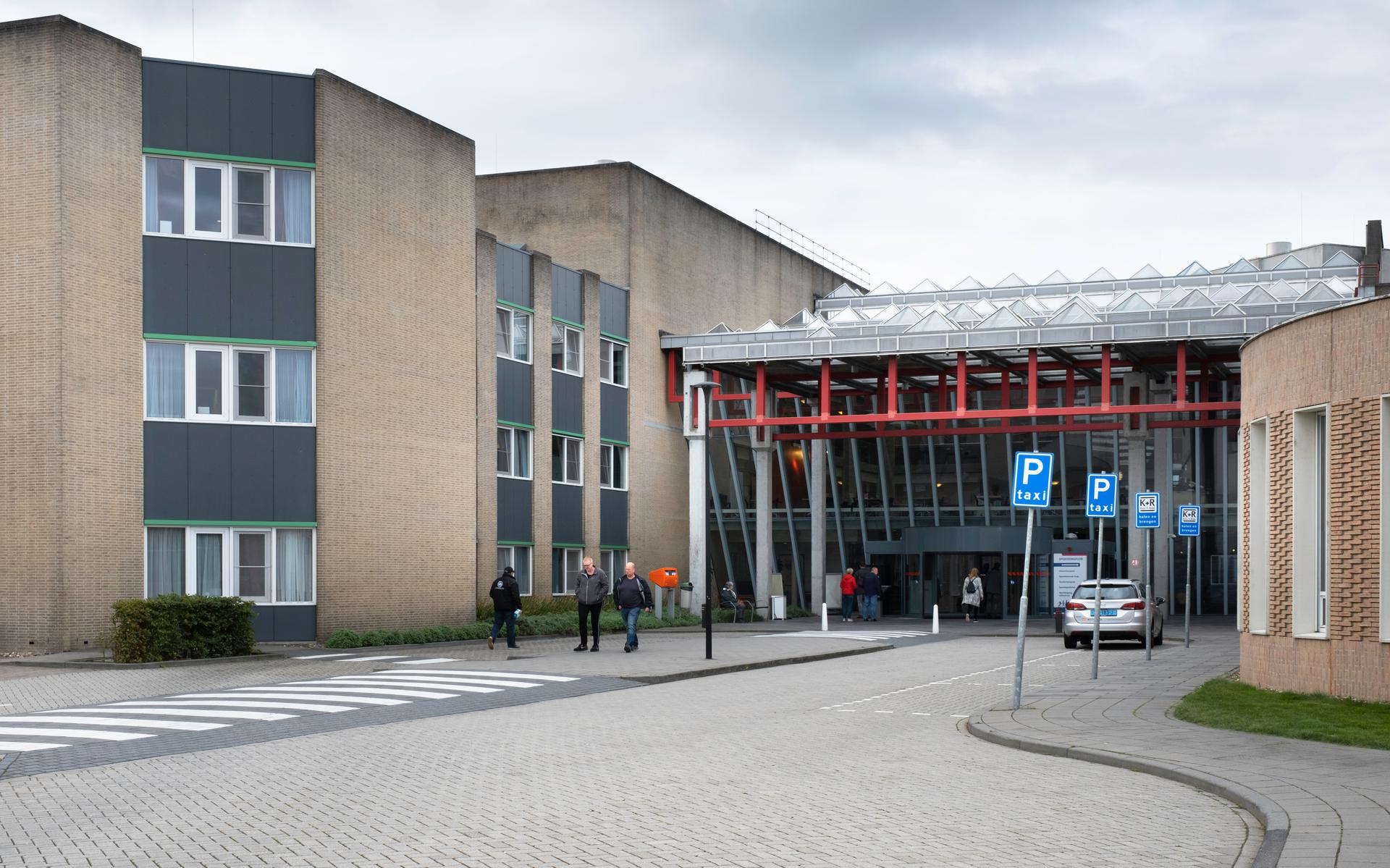 Entree van het Antonius ziekenhuis in Sneek. Foto: Shutterstock