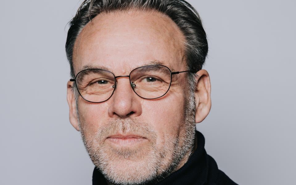 Rob Hendriks, voorzitter van de jury (officieel adviescommissie) van de Vredeman de Vriesprijs voor Architectuur 2022.