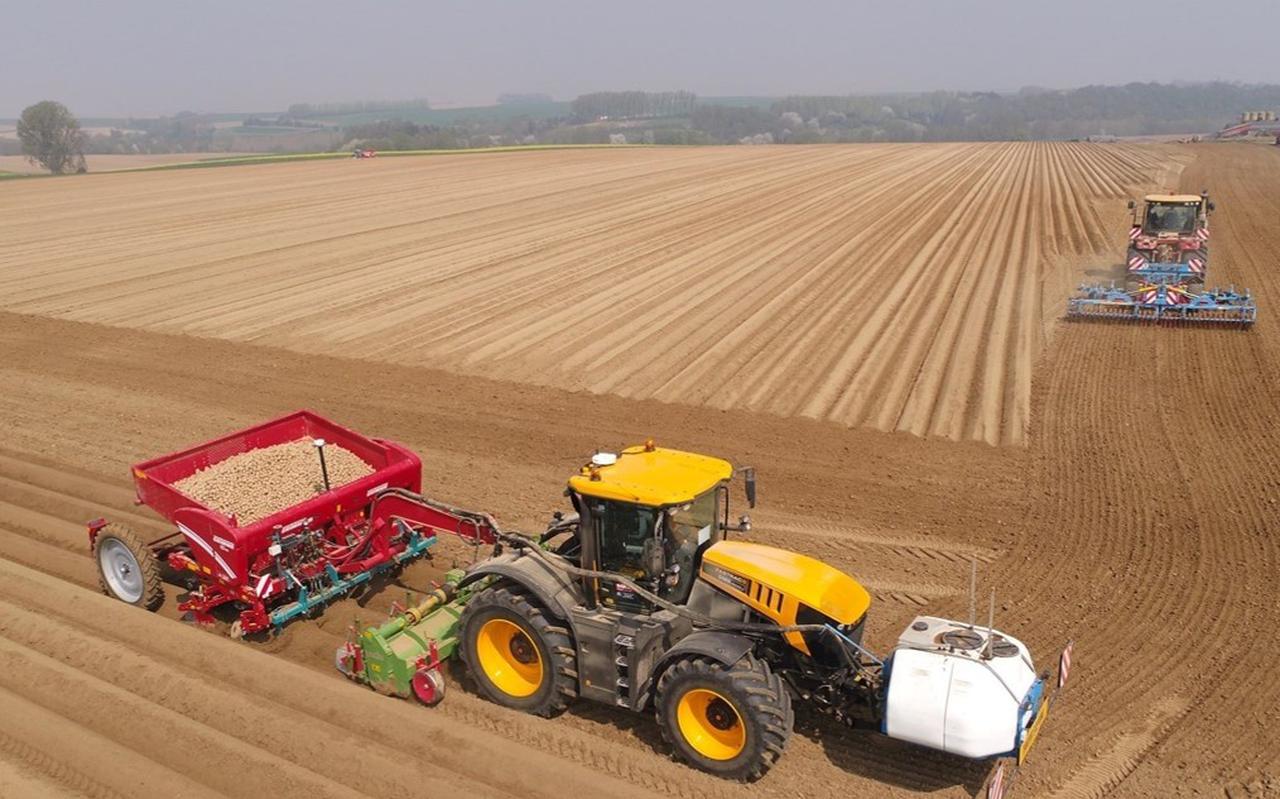 Homburg Holland ontwikkelt software voor het aansturen van landbouwmachines.