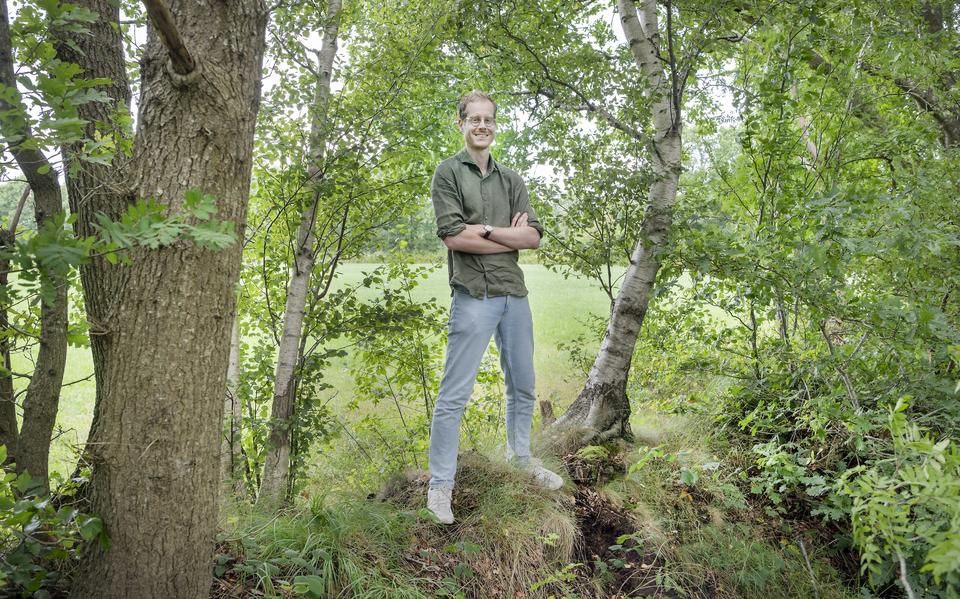 Verslaggever Melle Veltman in het coulisselandschap bij Eastermar.