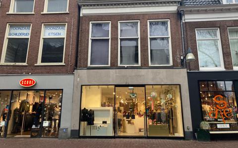 Het pand aan de Wirdumerdijk in Leeuwarden. FOTO LC/ARODI BUITENWERF