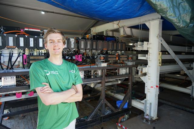 Erik (21) uit Drachten bouwt mee aan hyperloop: reizen we straks door buizen?