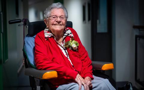 Lammie Dijkstra-Guichelaar is 100 jaar.