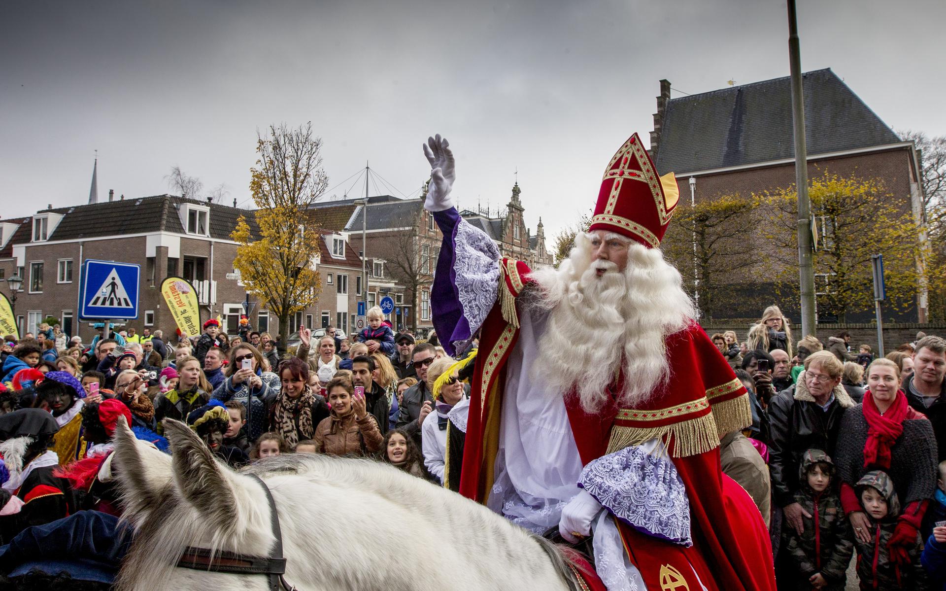 Veiligheidsregio Fryslân wacht persconferentie Rutte en De Jonge af