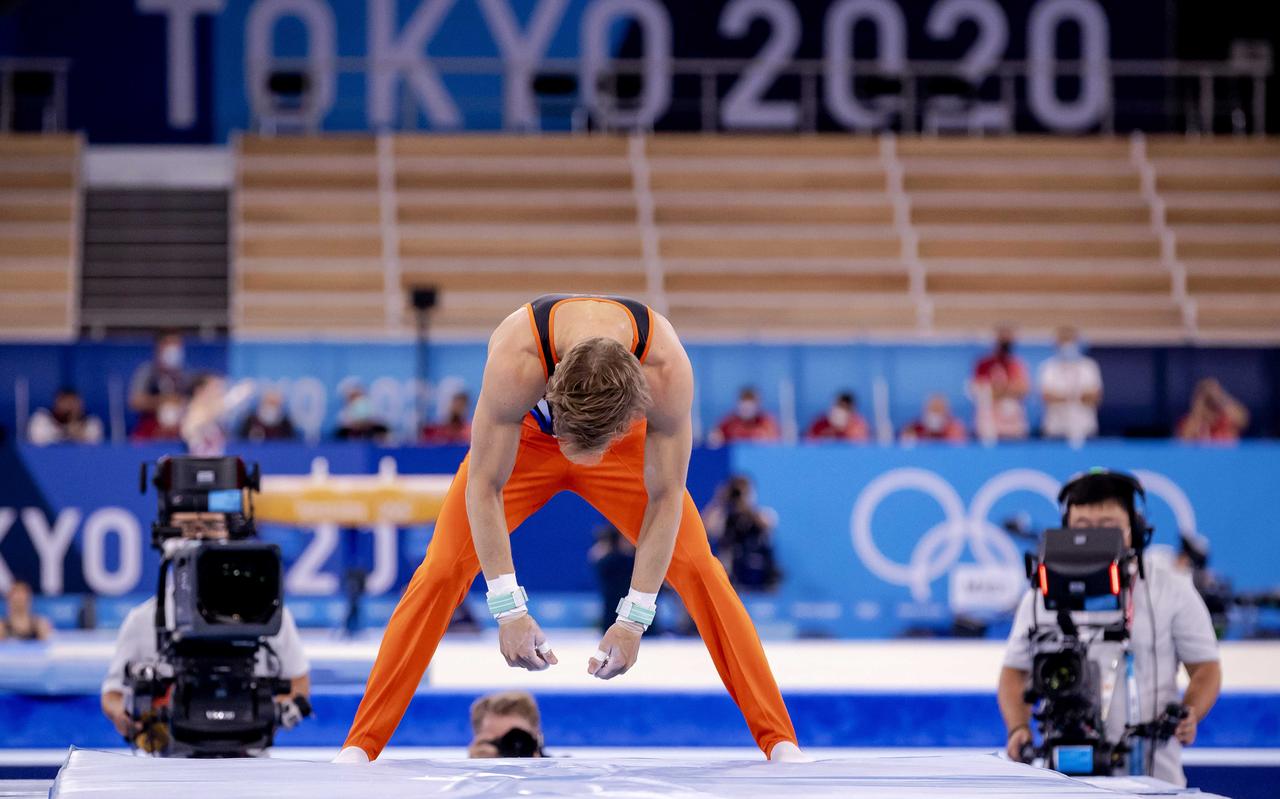 Epke Zonderland traint in Tokio. Epke Zonderland traint in Tokio.