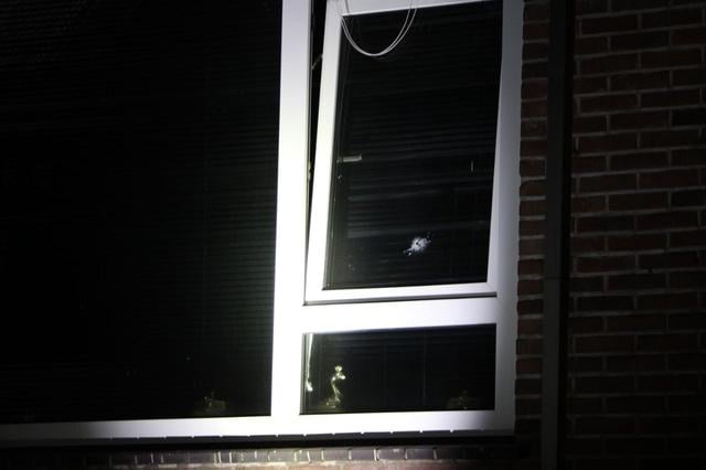 LIVE | Woning beschoten in Leeuwarden & Fietser gewond bij aanrijding met bestelbus