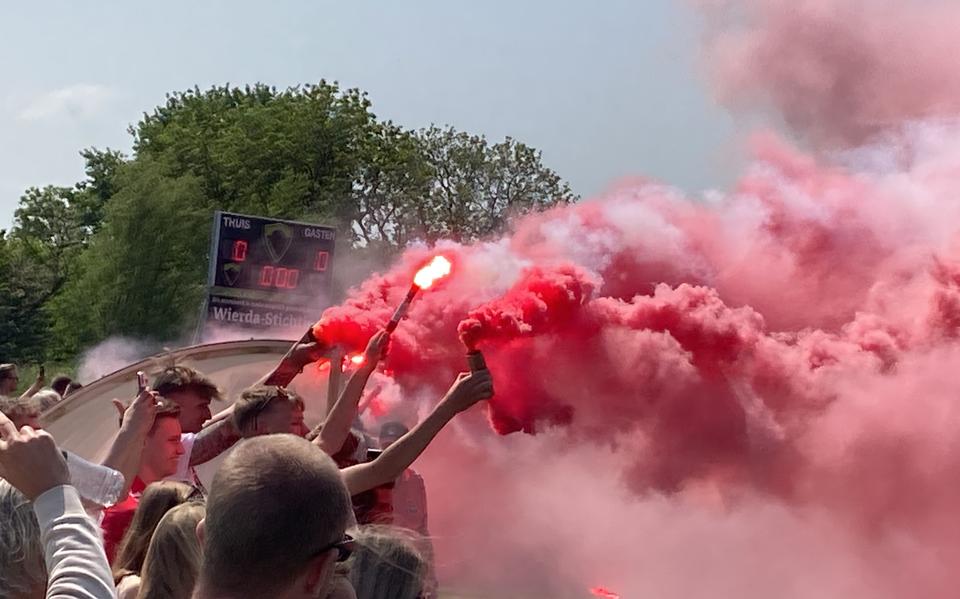 Op verschillende velden zal het zaterdag feest zijn.