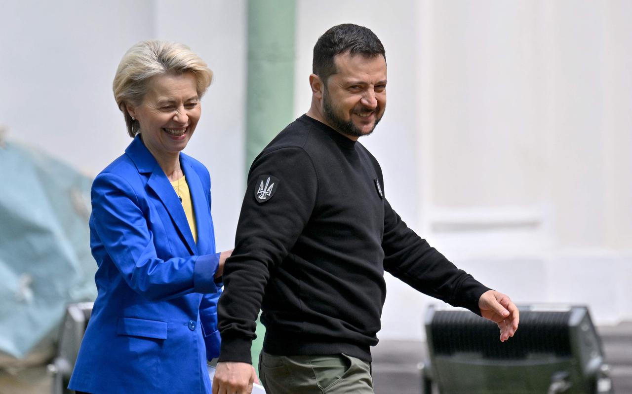 Ursula von der Leyen was vorige week in Kyiv op bezoek bij president Volodymyr Zelensky.