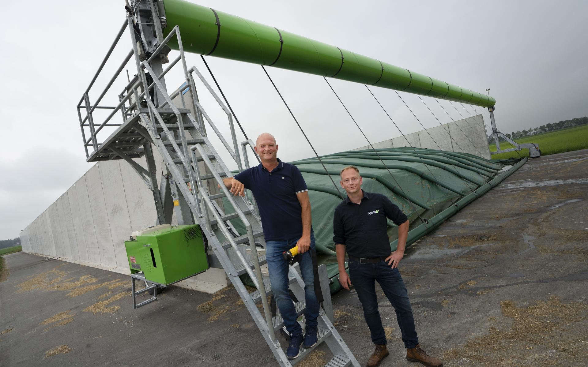 Mijlpaal voor Agridek uit Wirdum: honderdste levering van afdeksysteem voor kuilbult