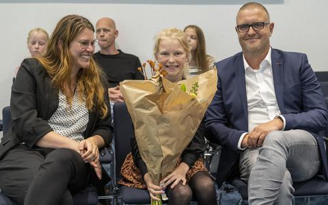 Dian Rienstra uit Franeker wordt in de raad van 6 oktober officieel geïnstalleerd als de nieuwe kinderburgemeester van Waadhoeke. Foto Joachim de Ruijter