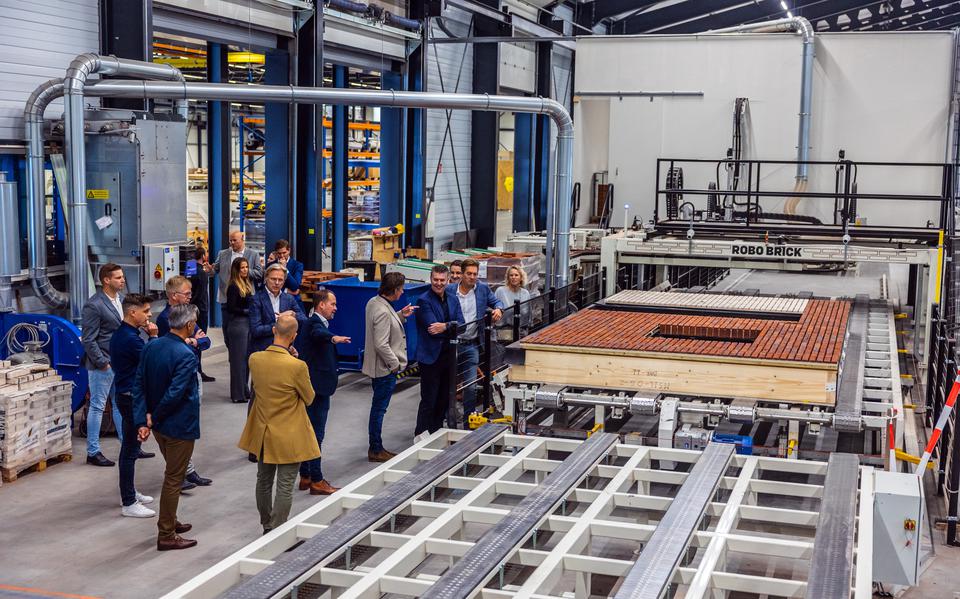 De nieuwe fabriek werd vorig jaar oktober geopend. Woensdag presenteerde Heijmans er zijn nieuwe groeistrategie.