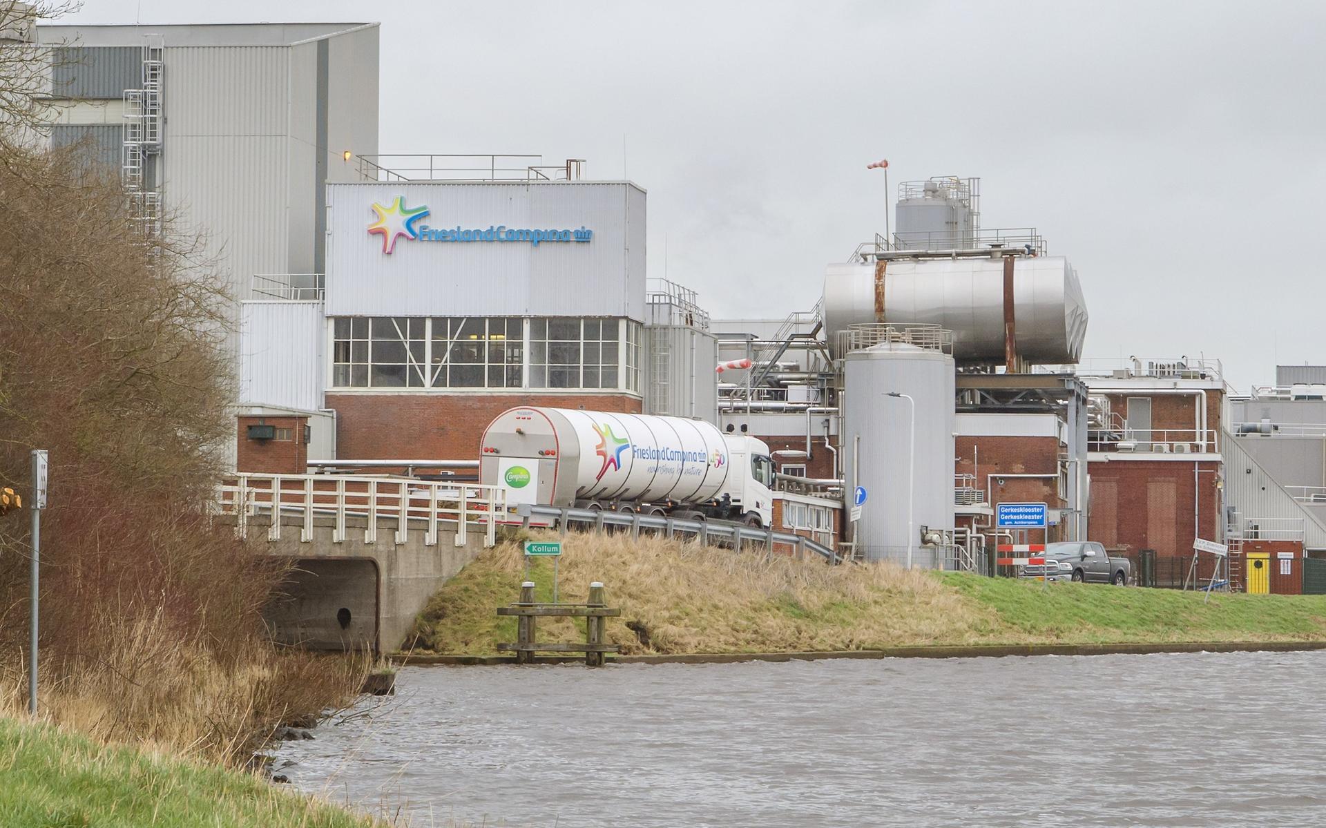 FrieslandCampina saneert hard, maar de ontslagvergoeding is 'zonder meer riant', zeggen de vakbonden