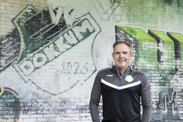 VV Dokkum is nog maar één wedstrijd verwijderd van de derde klasse: ‘De hele club is gepimpt’