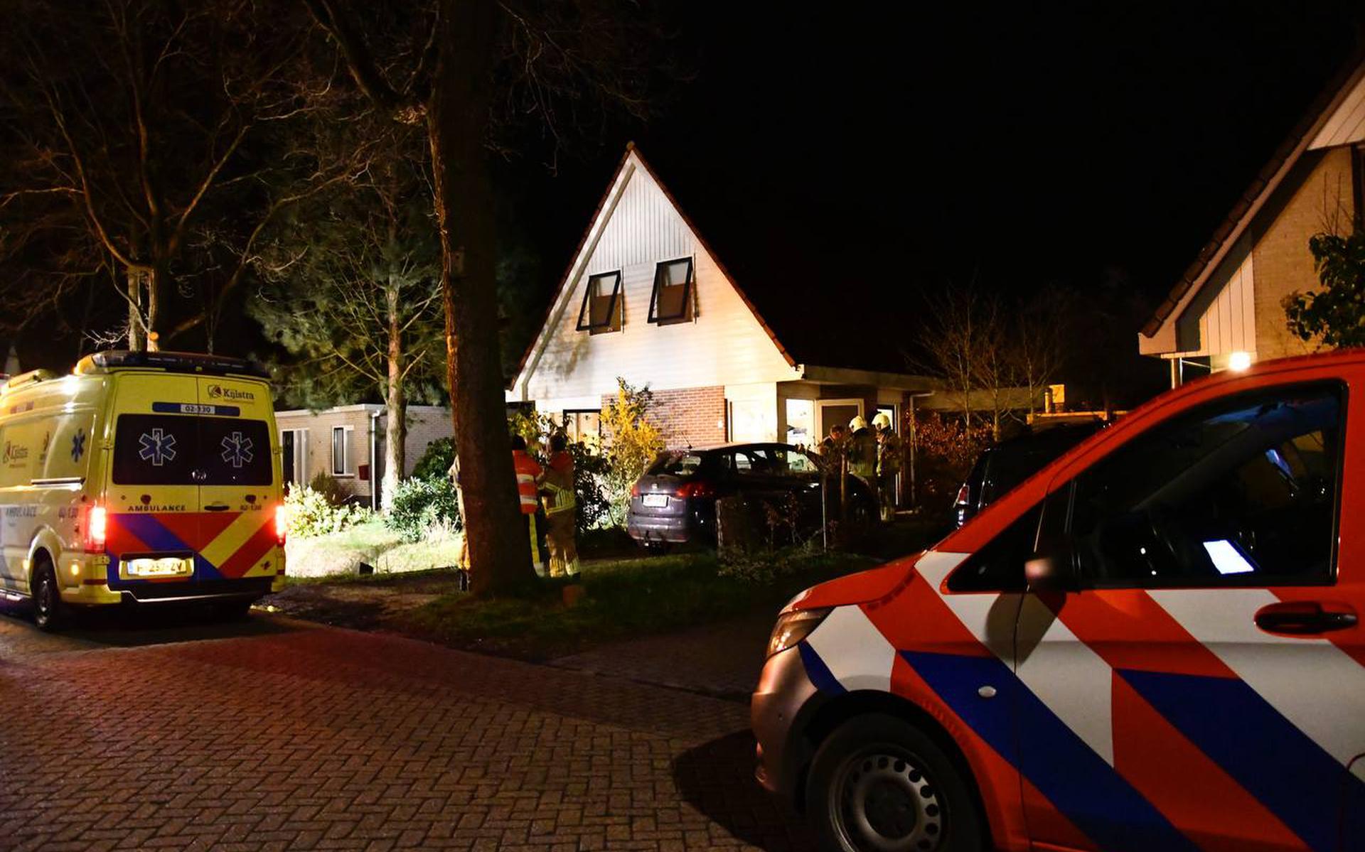Het slachtoffer is met spoed afgevoerd naar het ziekenhuis in Groningen.