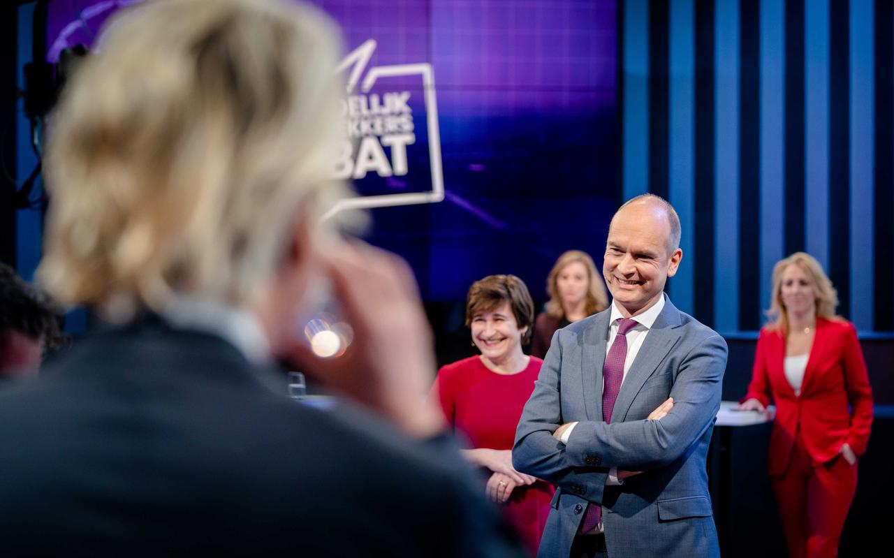 Geert Wilders (PVV), Lilianne Ploumen (Pvda), Gert-Jan Segers (ChristenUnie), en Lilian Marijnissen (SP) tijdens het eerste lijsttrekkersdebat voor de Tweede Kamerverkiezingen. 
