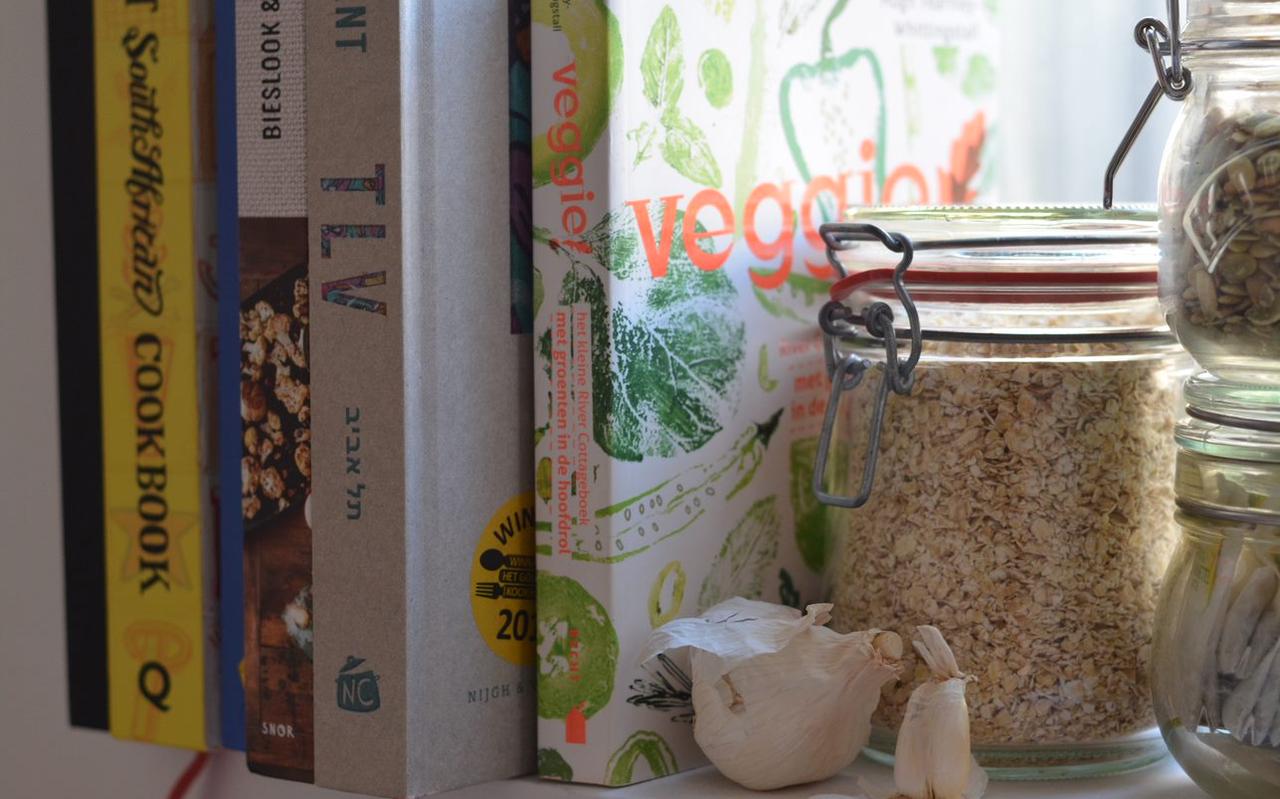 Inspiratie nodig om vega te koken? Haal het uit deze kookboeken. Inspiratie nodig om vega te koken? Haal het uit deze kookboeken.