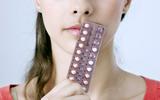 De anticonceptiepil zit in de basisverzekering maar alleen voor vrouwen onder de 21 jaar.