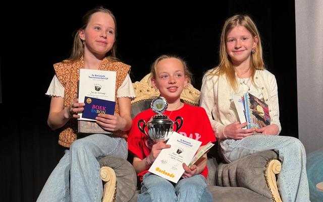 Dieuwke uit Earnewâld leest prima voor: tweede in provinciale wedstrijd