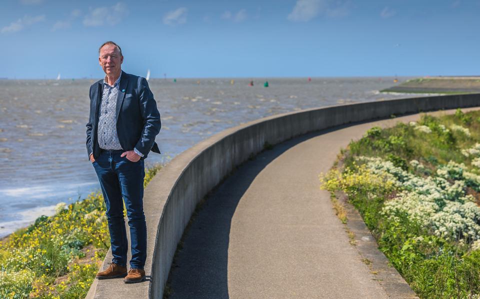 Arjen Mintjes van de Maritieme Academie heeft kritiek op de herstelplannen van bruggen.