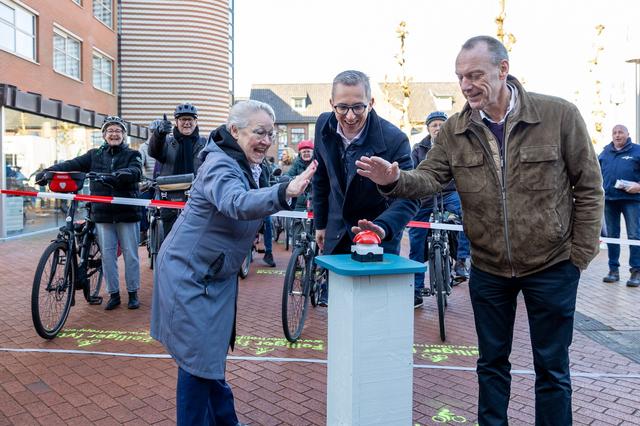 Provinciale start Doortrappen in Drachten: ruim 100 deelnemers