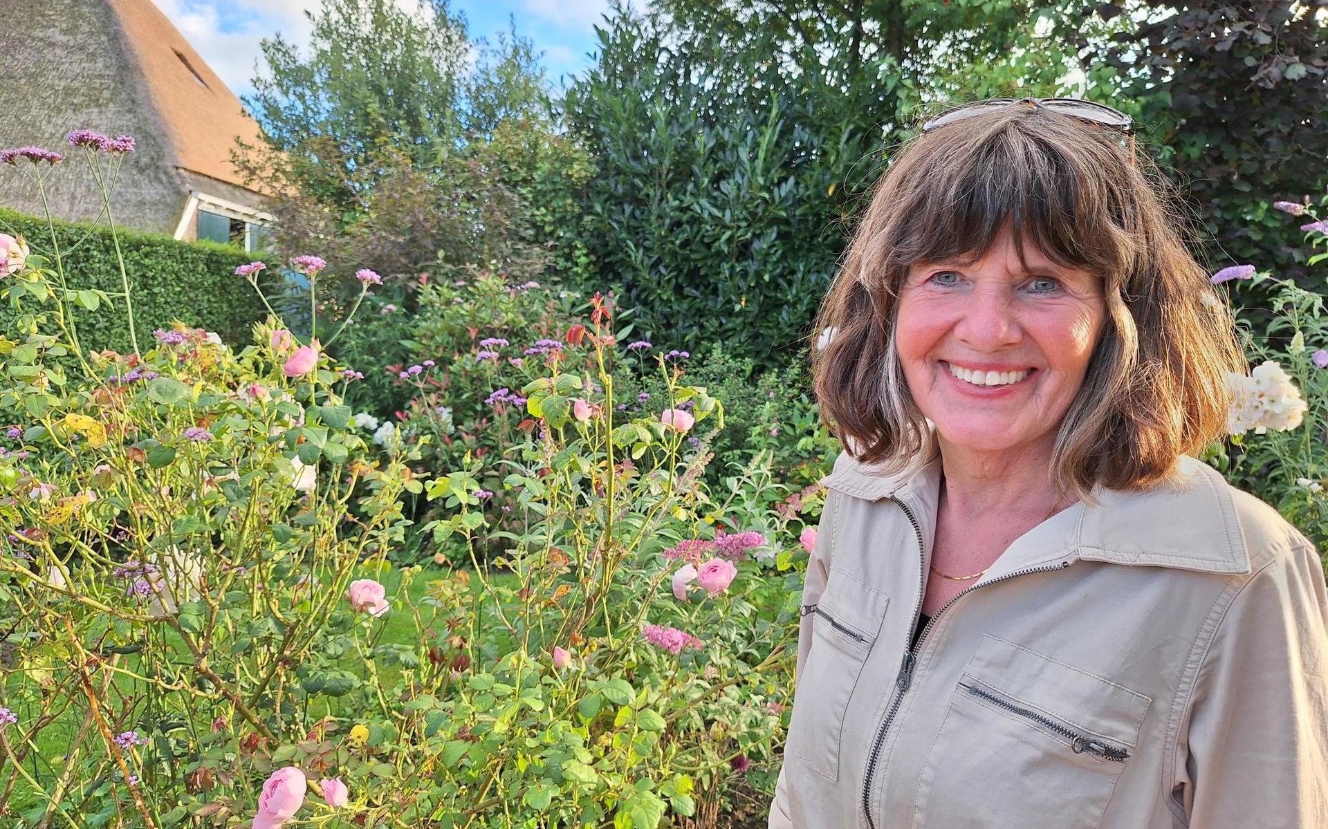 Janna over haar bloementuin in Kootstertille: 'Ben gewoon een plantjesgek'