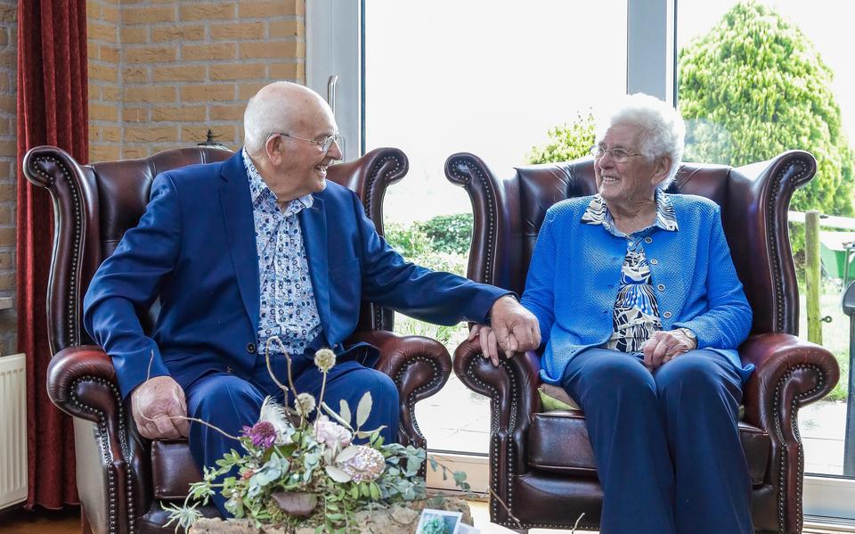 Familie Witteveen uit Mirns 70 jaar getrouwd.