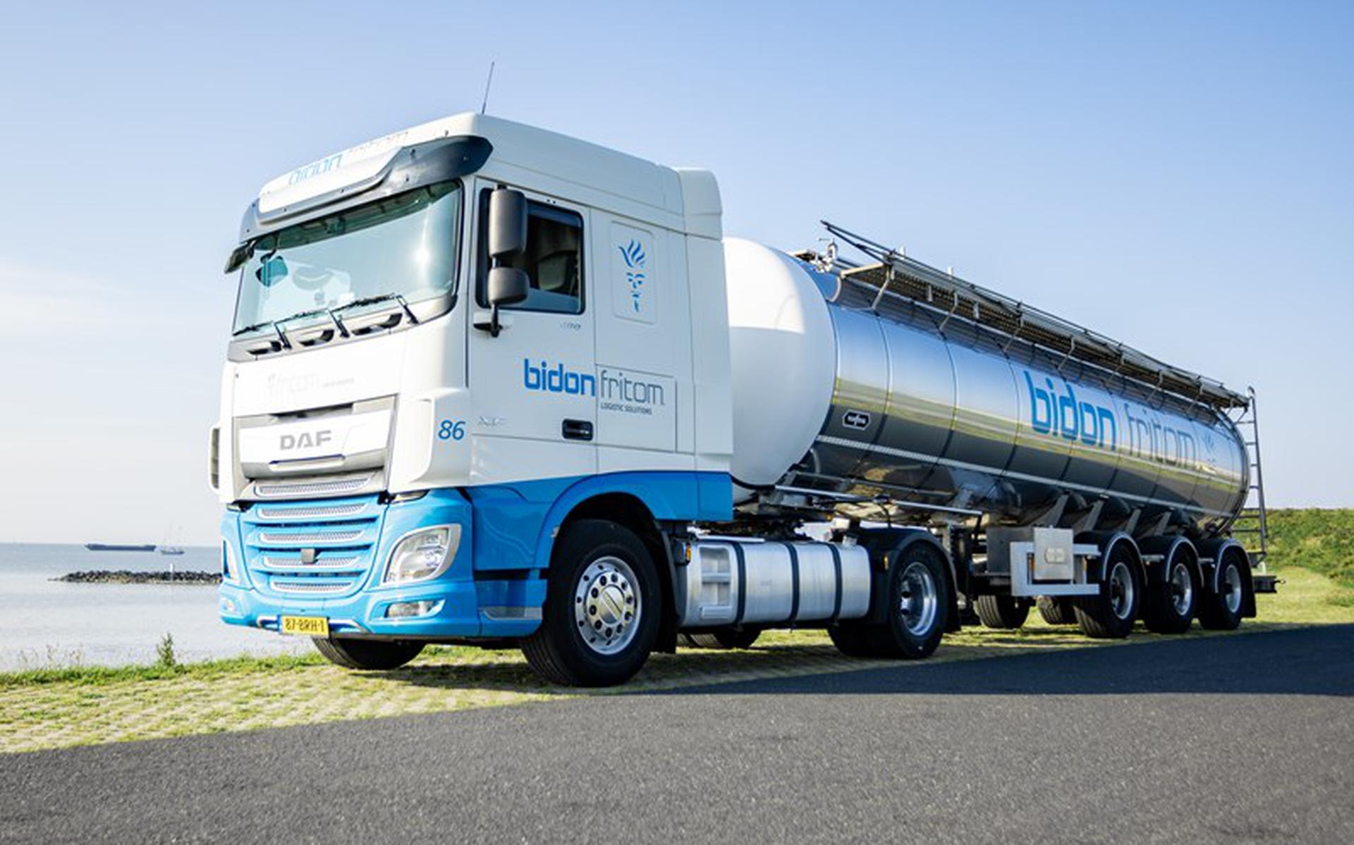Schenk Tanktransport acquires 65 tankers and 32 drivers from chocolate transport company Bidon|Fritom from Bolsward