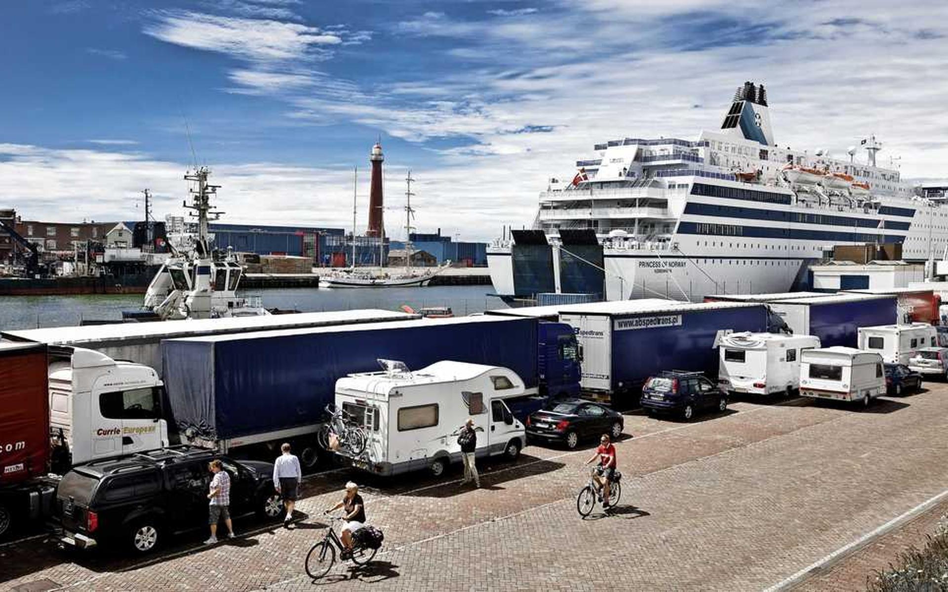 Prijzen voor veerboten naar Europees eiland rijzen pan uit: ruim 1000 ...