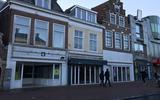 Leegstaande winkelpanden aan de Nieuwestad in Leeuwarden. 