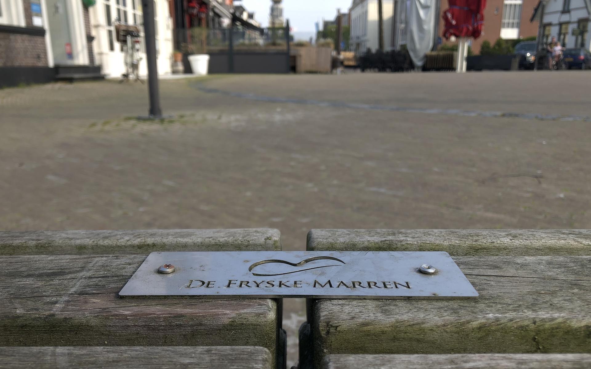 Burgemeester sluit stal in Oosterzee na vondst hennep