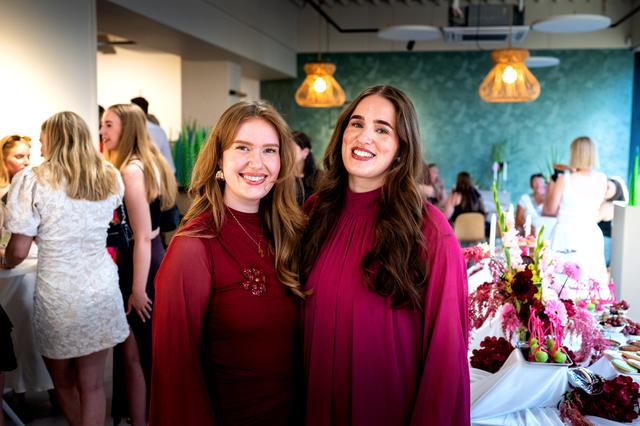 Waarom Melina (27) en Raoni (24) uit Drachten een club beginnen waar alleen vrouwen welkom zijn