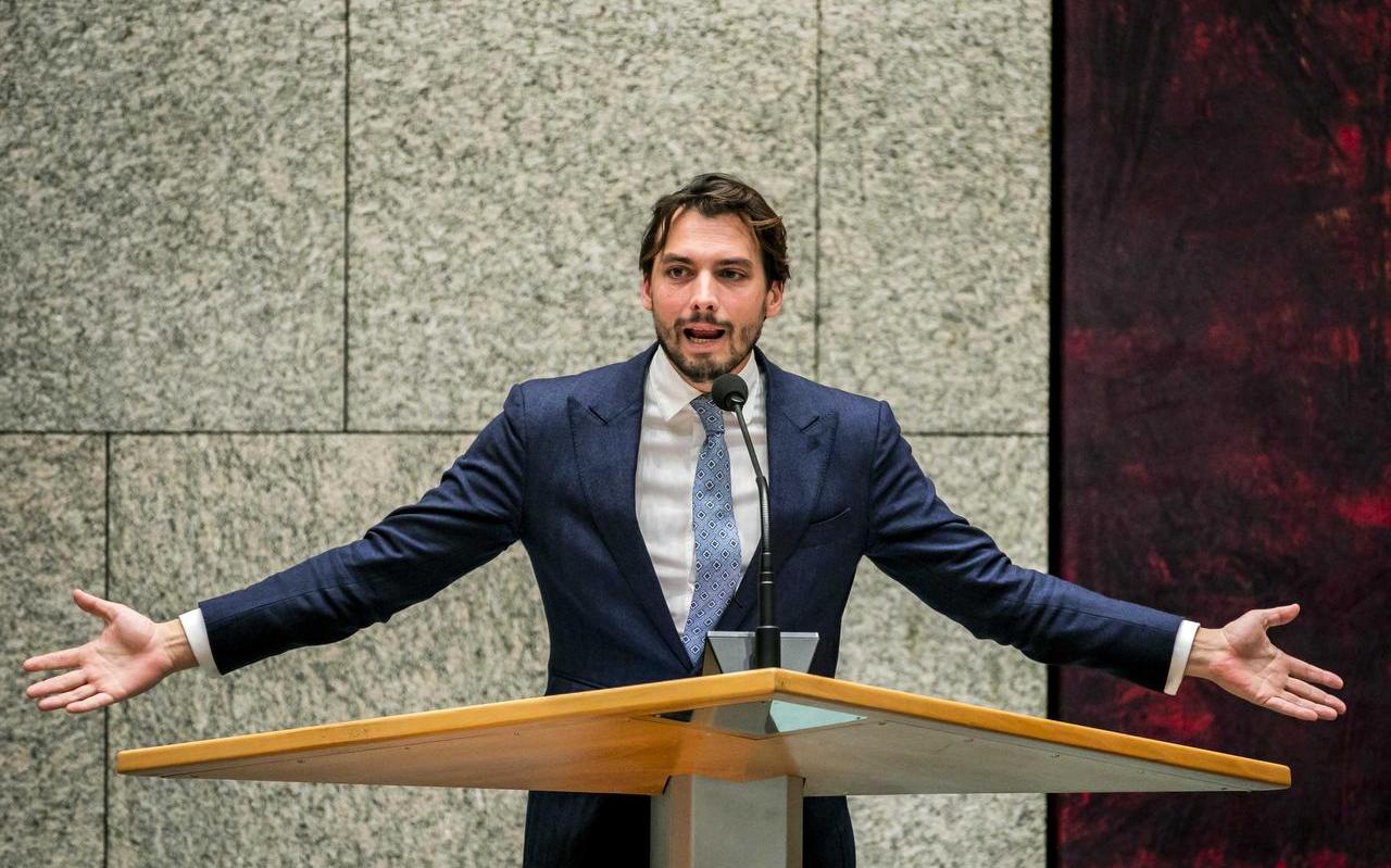 Forum-voorman Thierry Baudet tijdens een debat in de Tweede Kamer. FOTO ANP/REMKO DE WAAL Forum-voorman Thierry Baudet tijdens een debat in de Tweede Kamer. FOTO ANP/REMKO DE WAAL