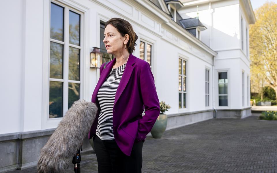 ‘Judith Uitermark (Binnenlandse zaken, NSC) heeft nu een nieuwe Wet op de politieke partijen ingediend, waarbij niet de verplichting is opgenomen dat politieke partijen leden moeten hebben.’