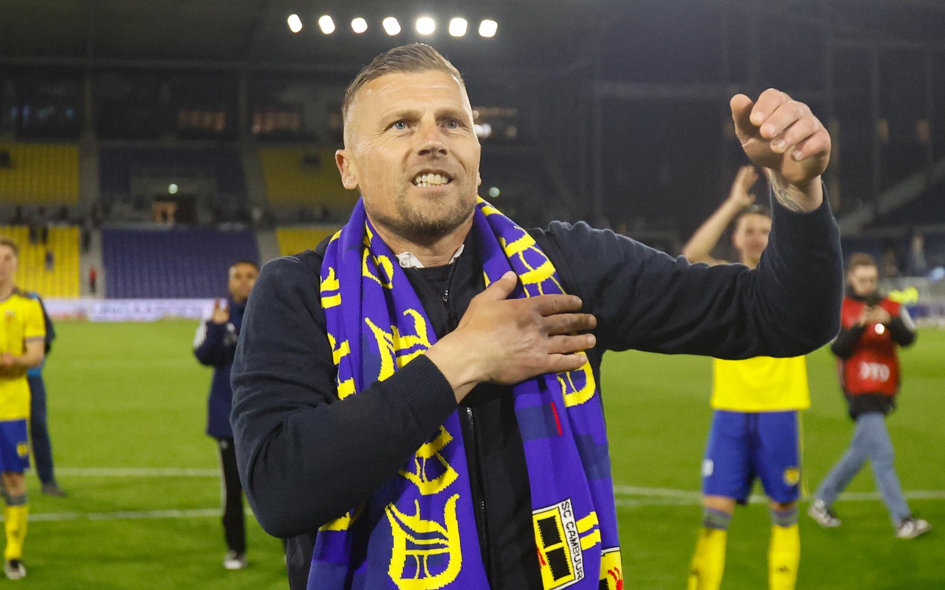 Na de wedstrijd tegen MVV Maastricht nam SC Cambuur afscheid van onder anderen Peter van der Vlag.