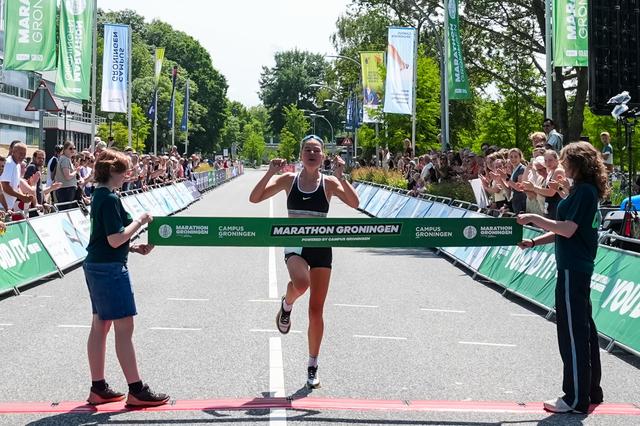Hoe Silke van der Meijden ondanks haar hitteallergie toch de marathon van Groningen won