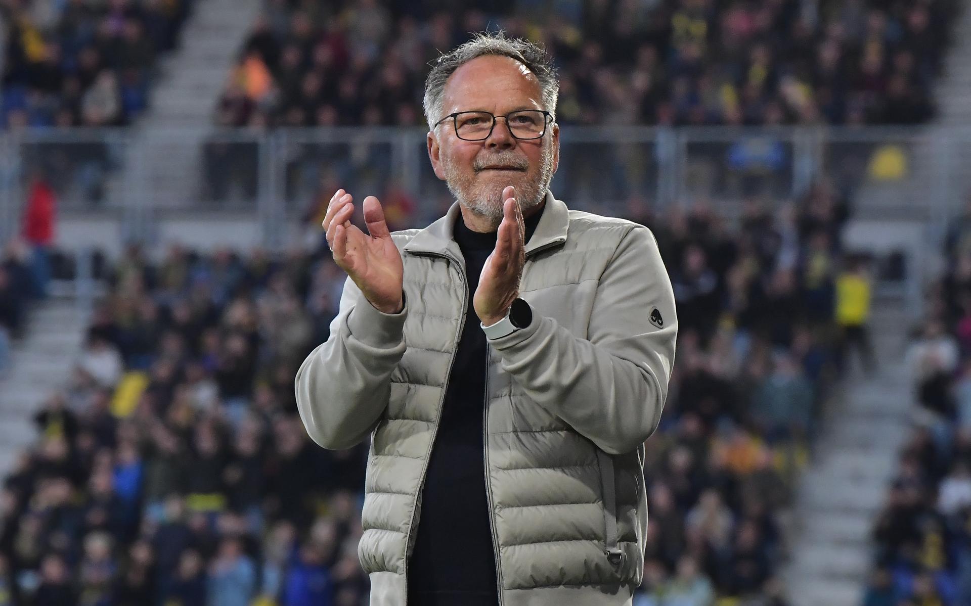 Henk de Jong: ,,Er zijn velen die aangeven wel te willen, maar het moet ook bij de club passen."