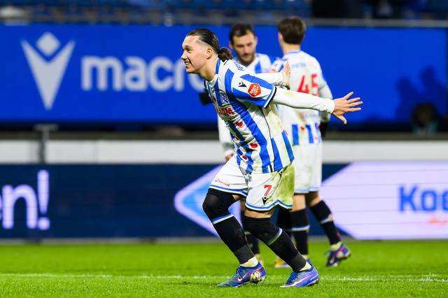 Maxence Rivera imponeert tijdens besloten oefenduel SC Heerenveen met Go Ahead Eagles