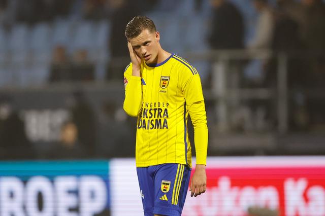 Gedwongen vertrek bij SC Cambuur doet rasechte Leeuwarder Toni Jonker (20) pijn