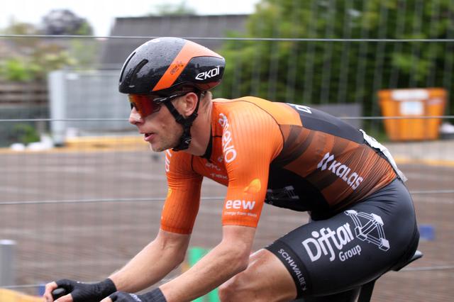 Lokt startgeld wielrenners gemakkelijker naar criteriums? Zo verliep het experiment in de Ronde van