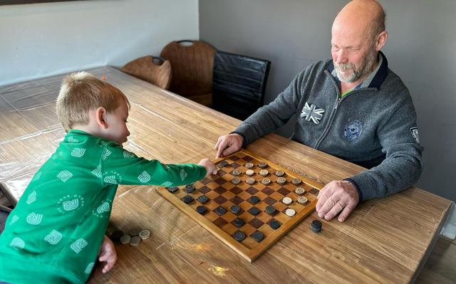 Jan van 90-jarige damclub OKK in Gerkesklooster-Stroobos: ‘Sociale