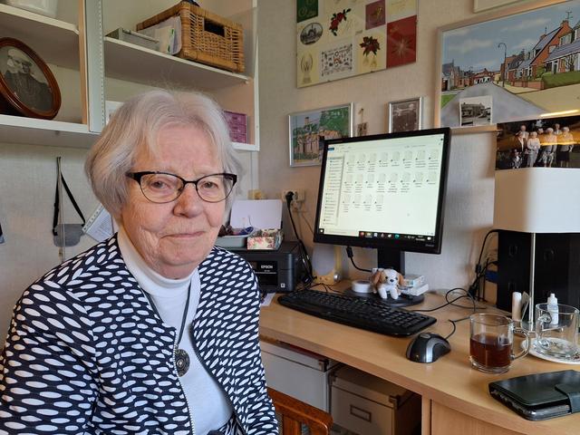 Oud-Feanster Siety Oegema (89) over het leven van haar vader: ‘Zie overeenkomsten tussen vroeger en